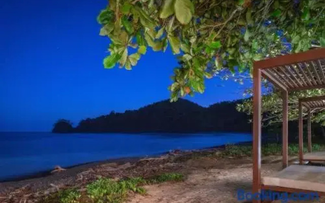Punta Islita, Autograph Collection
