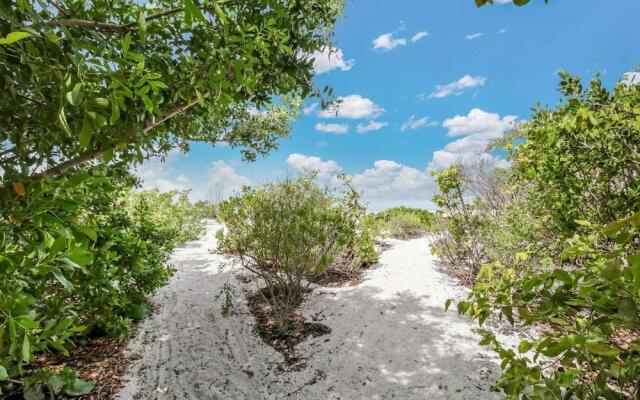 Estero Beach & Tennis 207 C