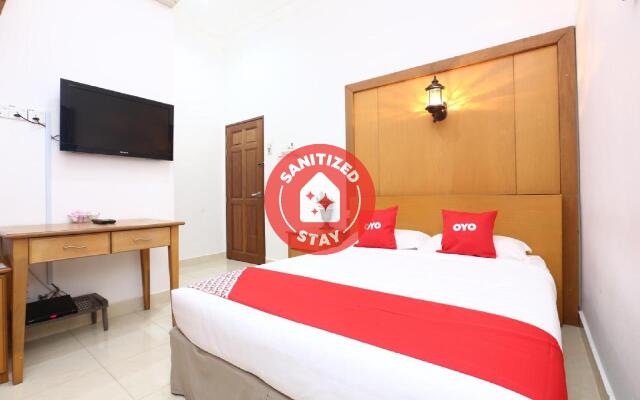 OYO 89523 Villa Sri Mayang