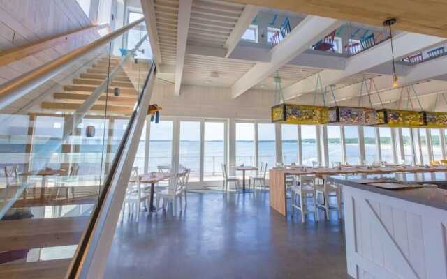 The Quarterdeck Resort