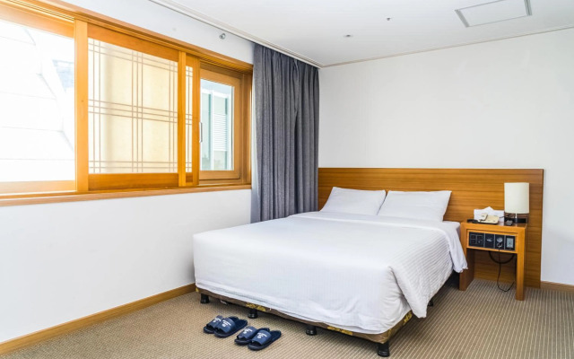 Busan Tourist Hotel