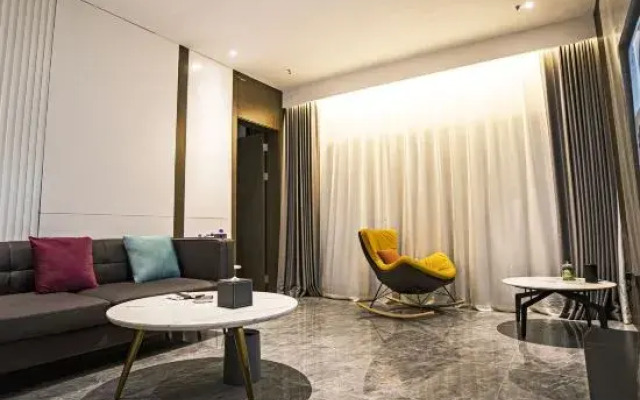 Xilinhot Yunmu Hotel