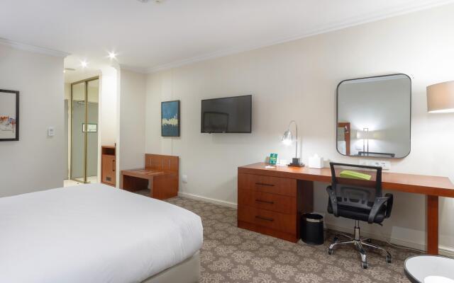 Holiday Inn Johannesburg Sunnyside Park by IHG