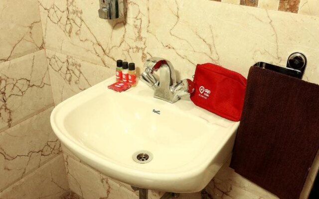 OYO Rooms Jatin Das Park Metro Station
