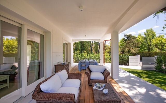 Villa Elena