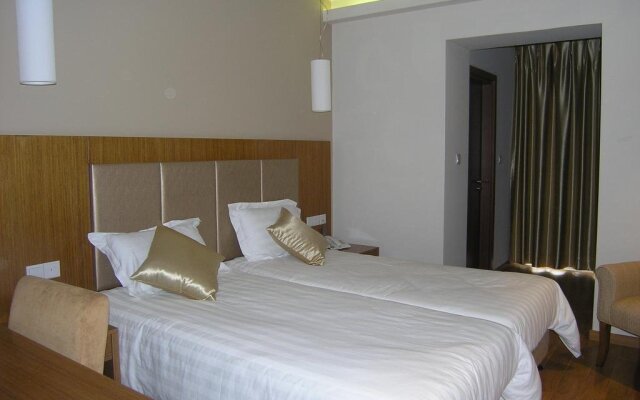 Livadia Hotel Kyperounta