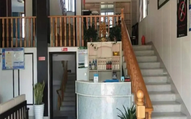 Xinchang Yunqi Small Building House