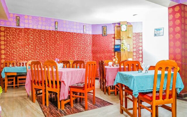 OYO 14082 Hotel Himalayan Stays