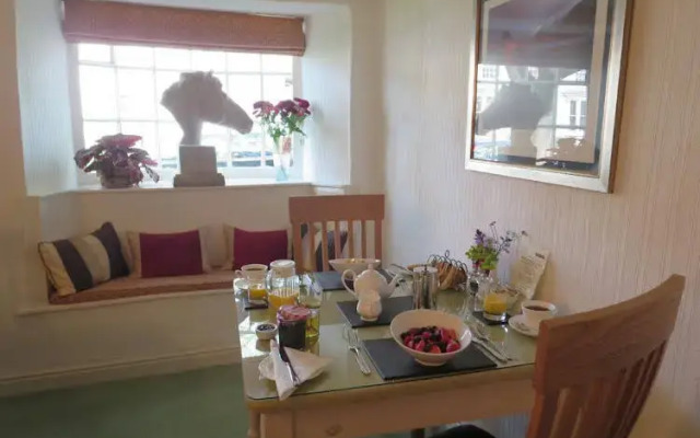 Eden House B&B