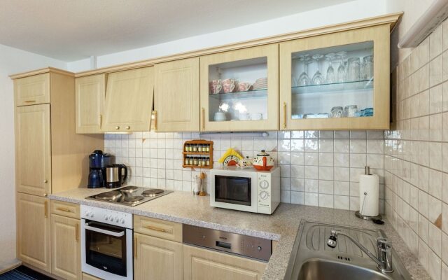 Spacious Apartment In Längenfeld near Ski Area