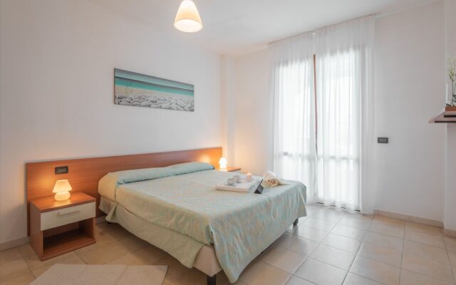 Stylish Residence Le Fontane 2 Bedroom Apartment Sleeps 6 Persons Num2508
