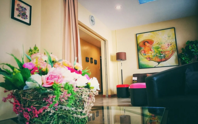 Teerada Boutique Place