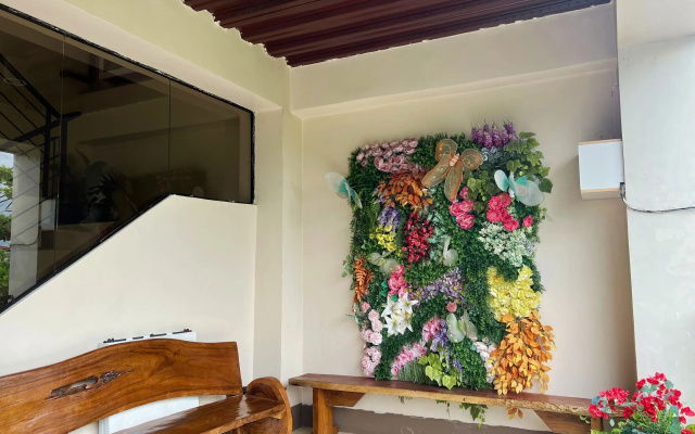 Sta Rosa Inn Iloilo powered by Cocotel