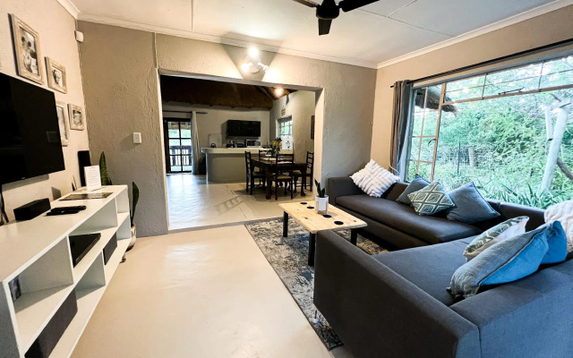 24 Degrees Self-Catering