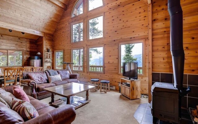 De Neige 5 Bedroom Home