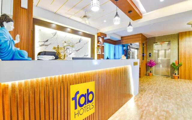 Fabhotel Matrix Inn
