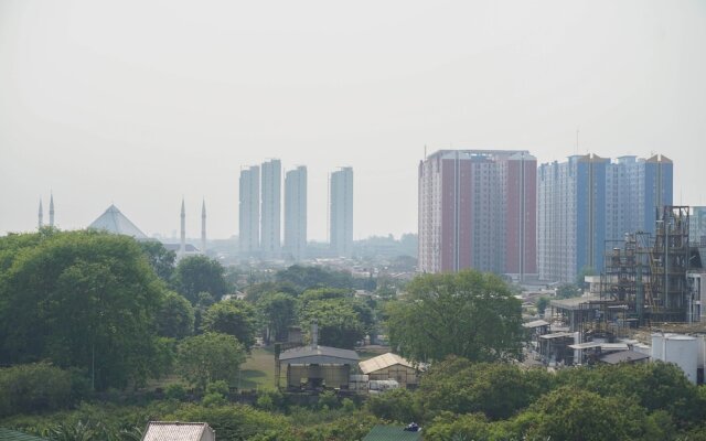 New Furnished Studio West Vista Apartment near Puri Indah