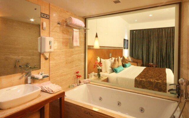 Hotel Aajura