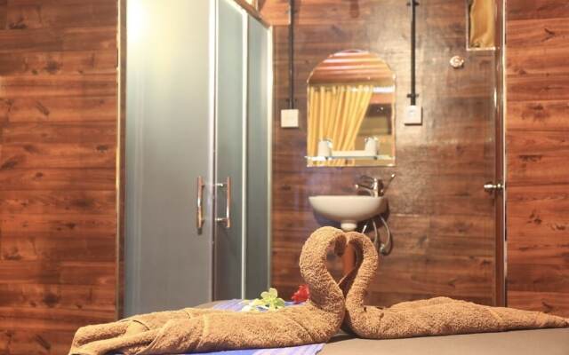 Swarga Lodge and Homestay