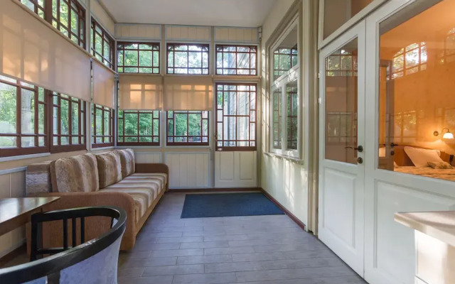 Roze Boutique Apartments