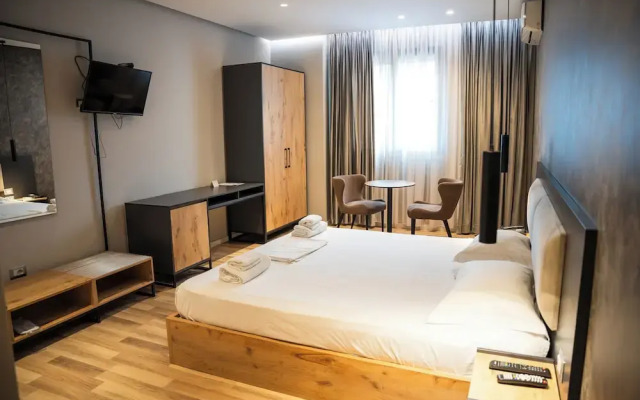 Center Boutique Hotel