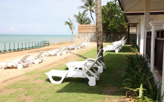 Fanari Khaolak Resort (Fanari Seafront Wing)