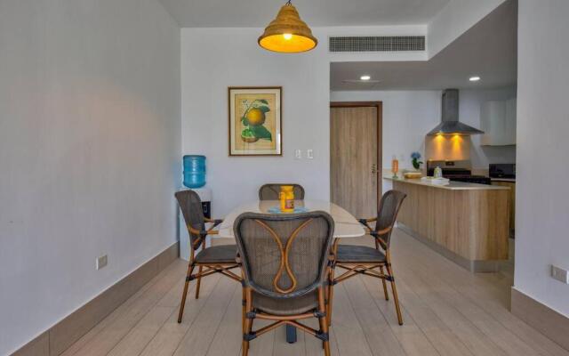 New 1 Bedroom with Beach access & Pool - NB302
