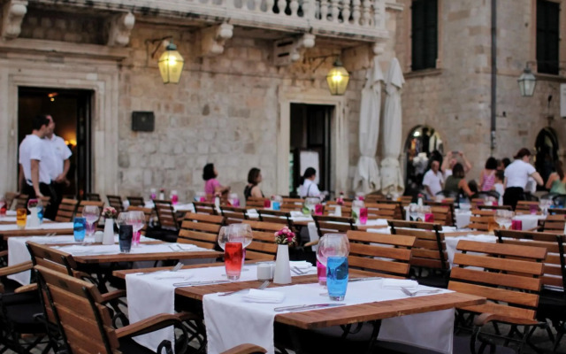 The Pucic Palace