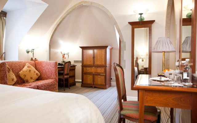 Marygreen Manor Hotel