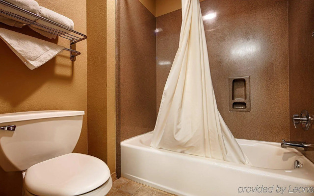 Best Western Zachary Inn