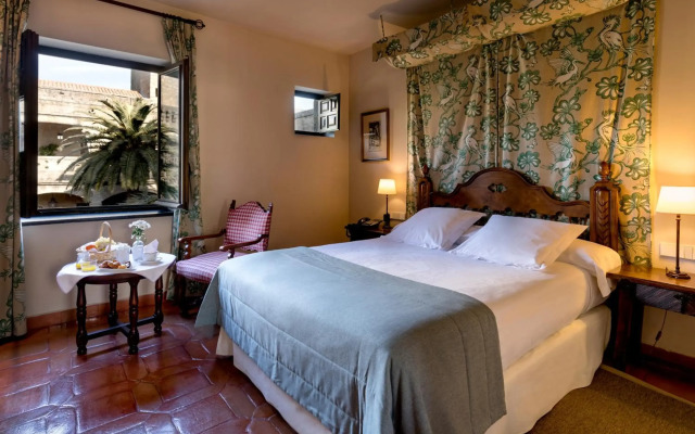 Parador De Jarandilla De La Vera