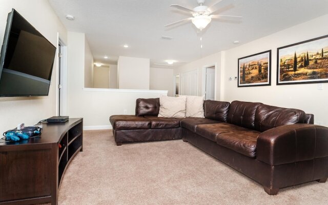 1506 Moon Valley Drive