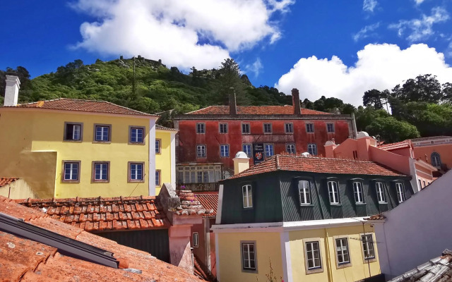 Sintra Central Flat