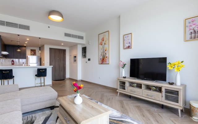 HomesGetaway- Stylish 1BR in 1 Residence Al Kifaf Tower 1