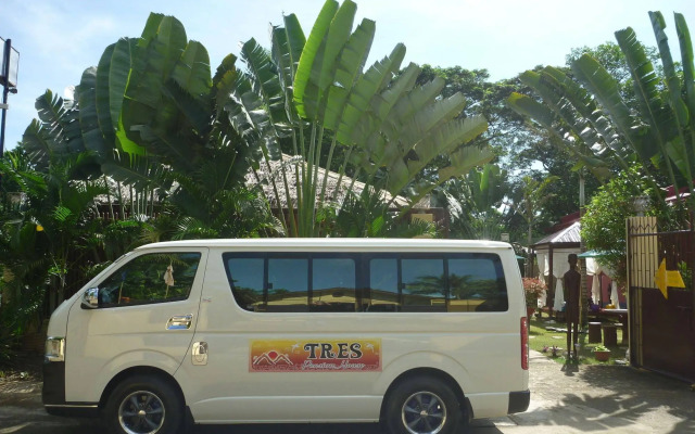 Tres Pension House
