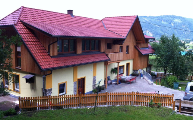 Gasthof - Pension Waldhof