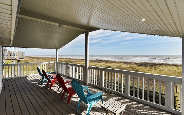 Beachfront Charm - 3 Br Home
