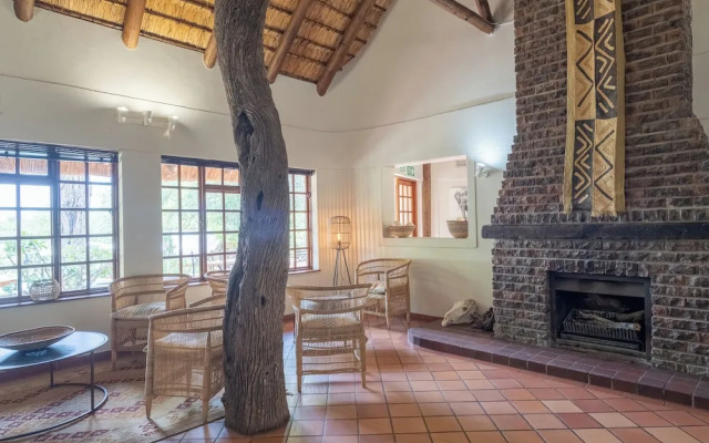MILIMA Big 5 Safari Lodge