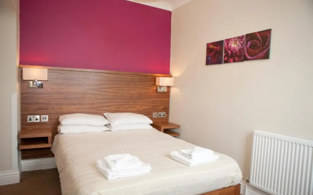 Wheatlands Lodge Hotel