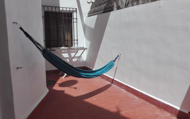 Bonito Ap Centrico Patio Wifi Parking Gratis.