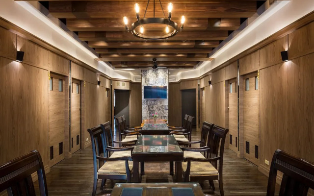 Jinspa Resort Hotel