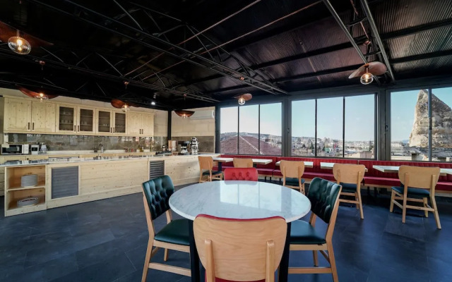 The Niche Cave Hotel