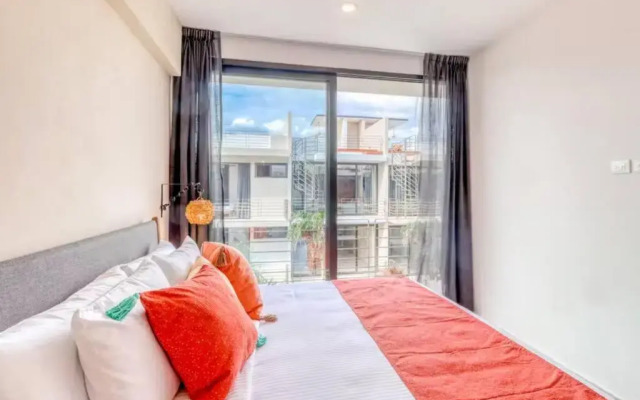 307 Amena Awesome Penthouse w/ Private Pool and Gym