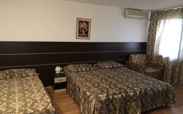 Hotel Zora