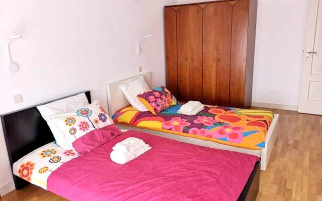 Apartment with 3 Bedrooms in Espinho, with Wonderful Sea View, Enclosed Garden And Wifi - 1 Km From the Beach
