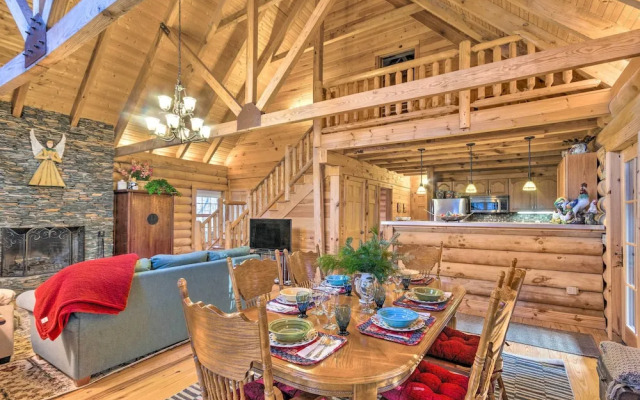 Wraparound Deck: Linville Mountain Cabin