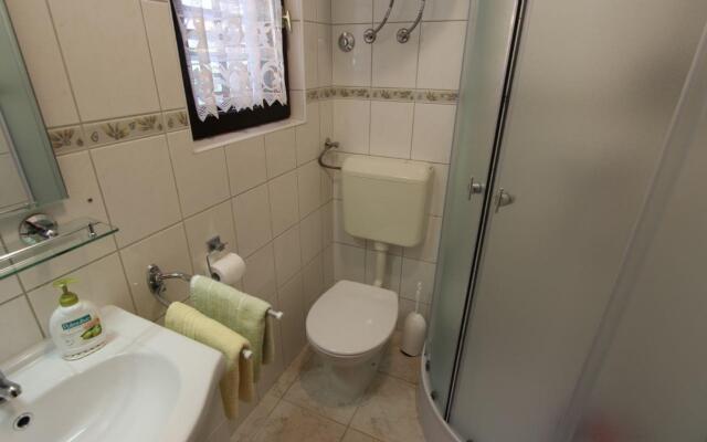 True - A1(2+1) in Malinska
