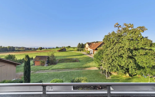 VK Zürich Airport Homestay Villa Bänikon