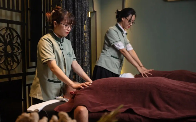 Madelise Palace Hotel & Spa