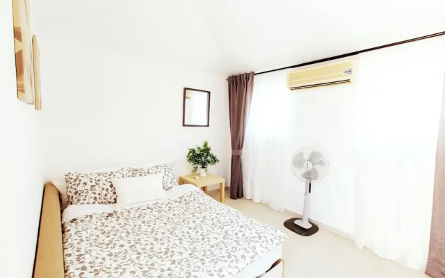 LOS CORALES VILLAS and SUITES